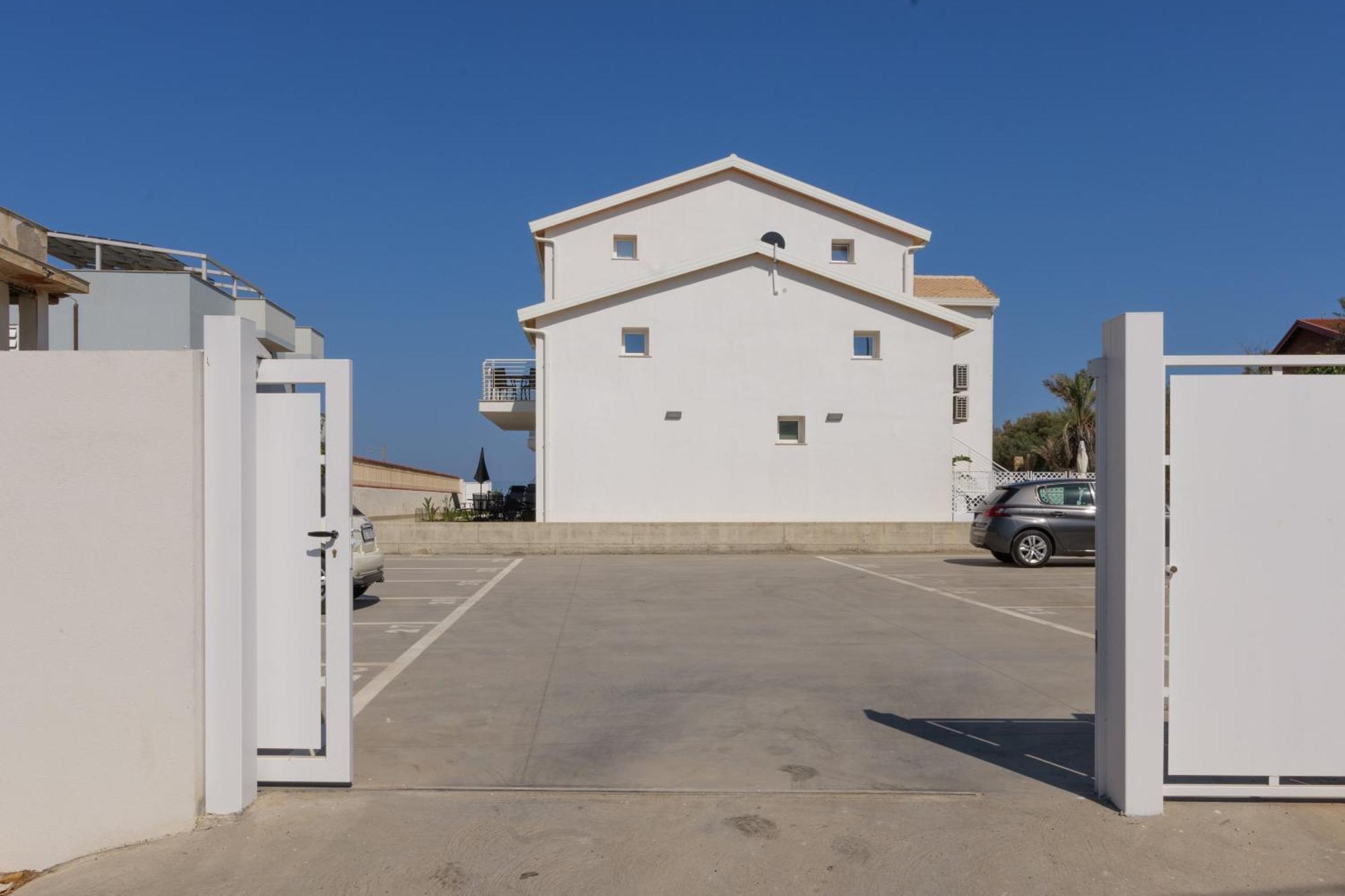 Astro Apartments With Direct Access On The Sea Of Noto Heritage Of Unesco Zewnętrze zdjęcie