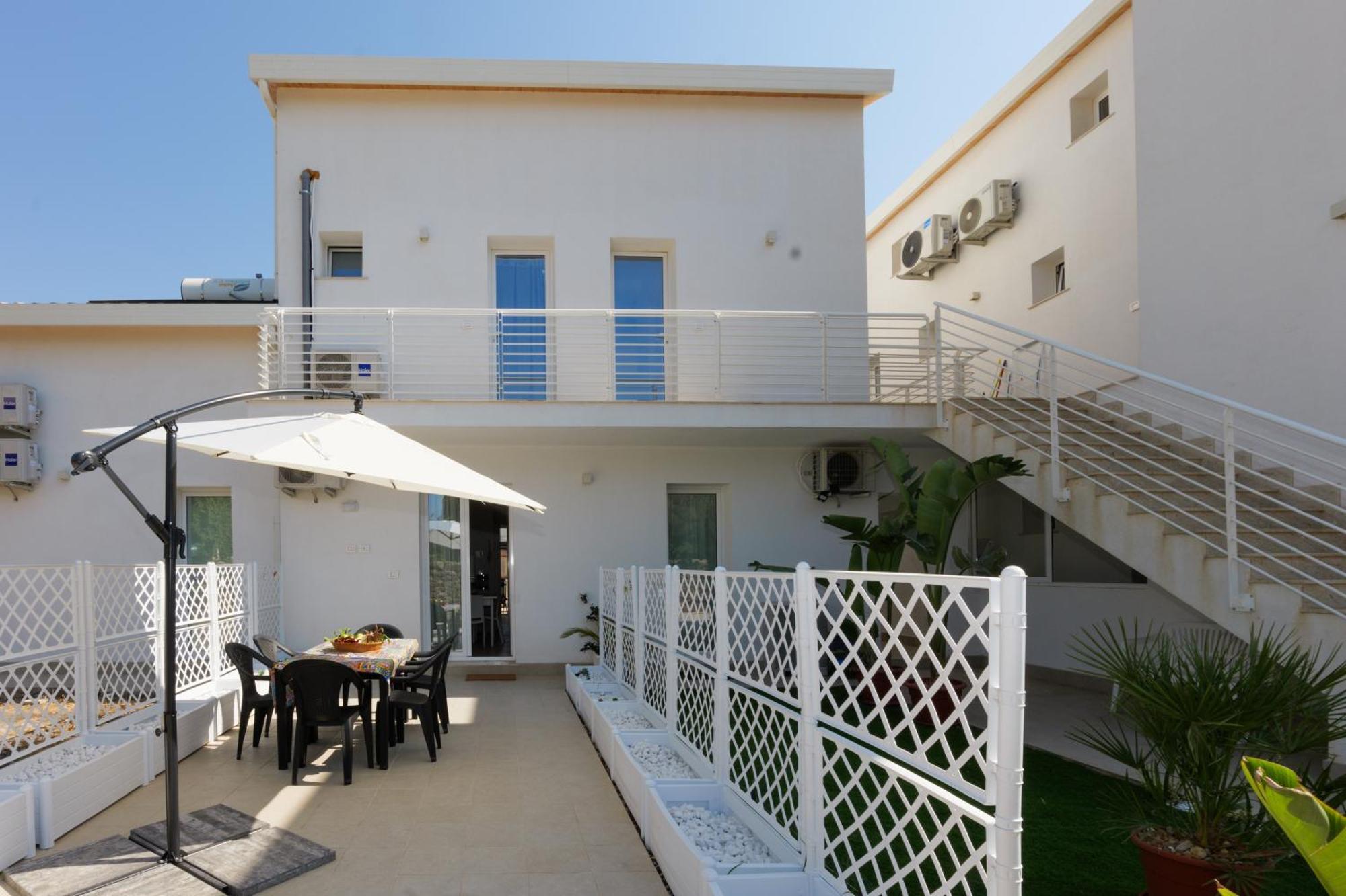 Astro Apartments With Direct Access On The Sea Of Noto Heritage Of Unesco Zewnętrze zdjęcie